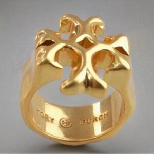 🎁 Tory Burch Gold Roxanne T Hammered Style Band Chunky Ring NWT $128